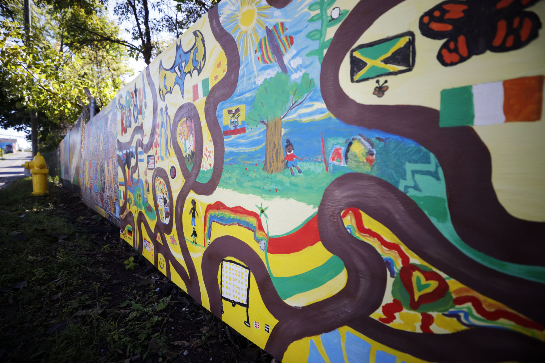 kids mural